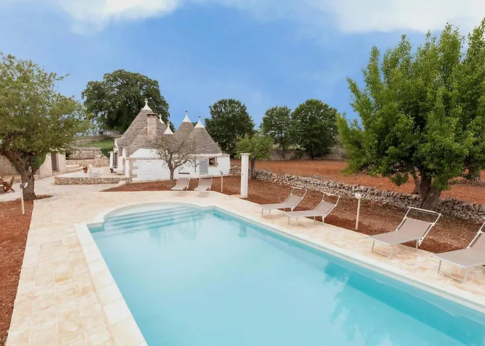 Дом отдыха Trulli Bellavista Pool