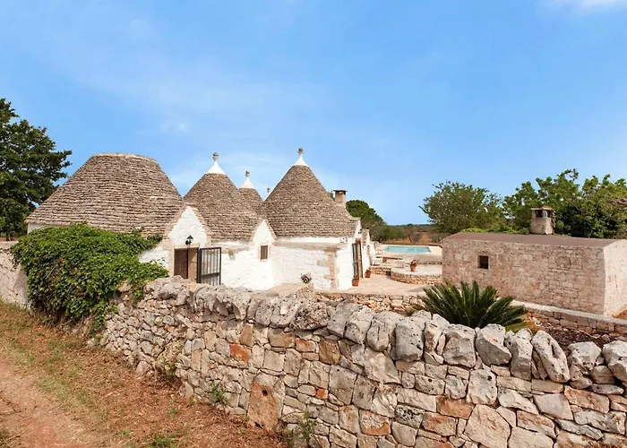 Trulli Bellavista Pool Casa de Férias Cocolicchio